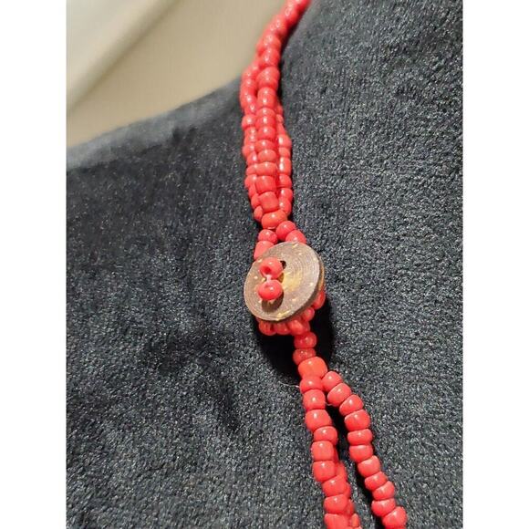 Women's Mother of Pearl Red Triple Layered Seed Beaded Stylish Wear Necklace - Picture 6 of 7